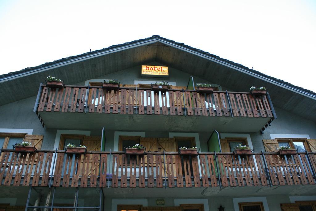 Maison Des Myrtilles Hotel Valgrisenche Buitenkant foto