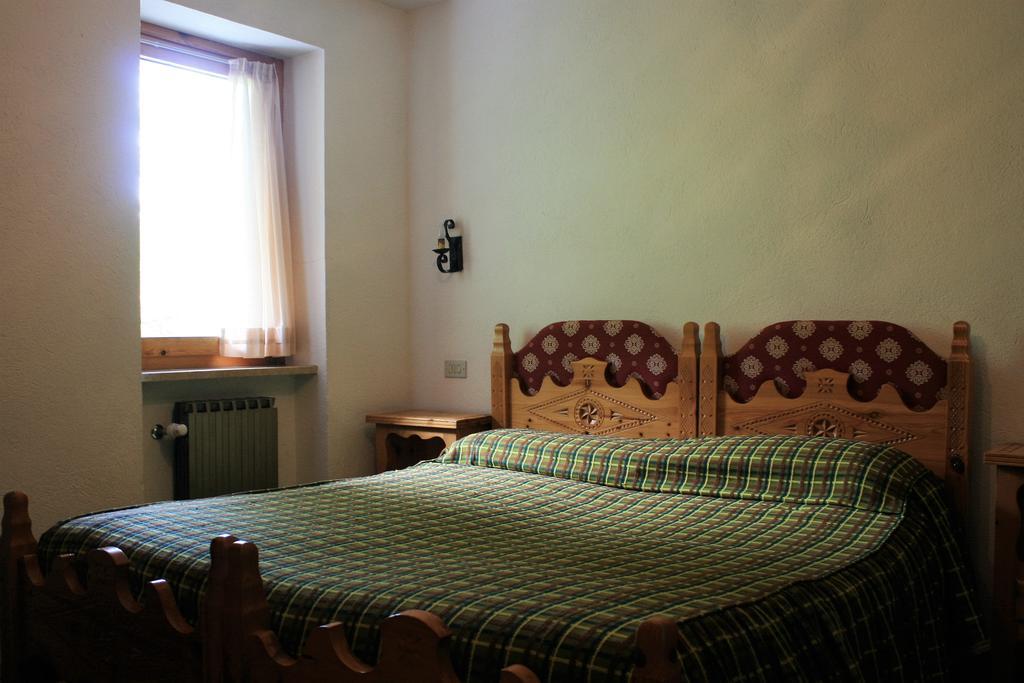 Maison Des Myrtilles Hotel Valgrisenche Buitenkant foto