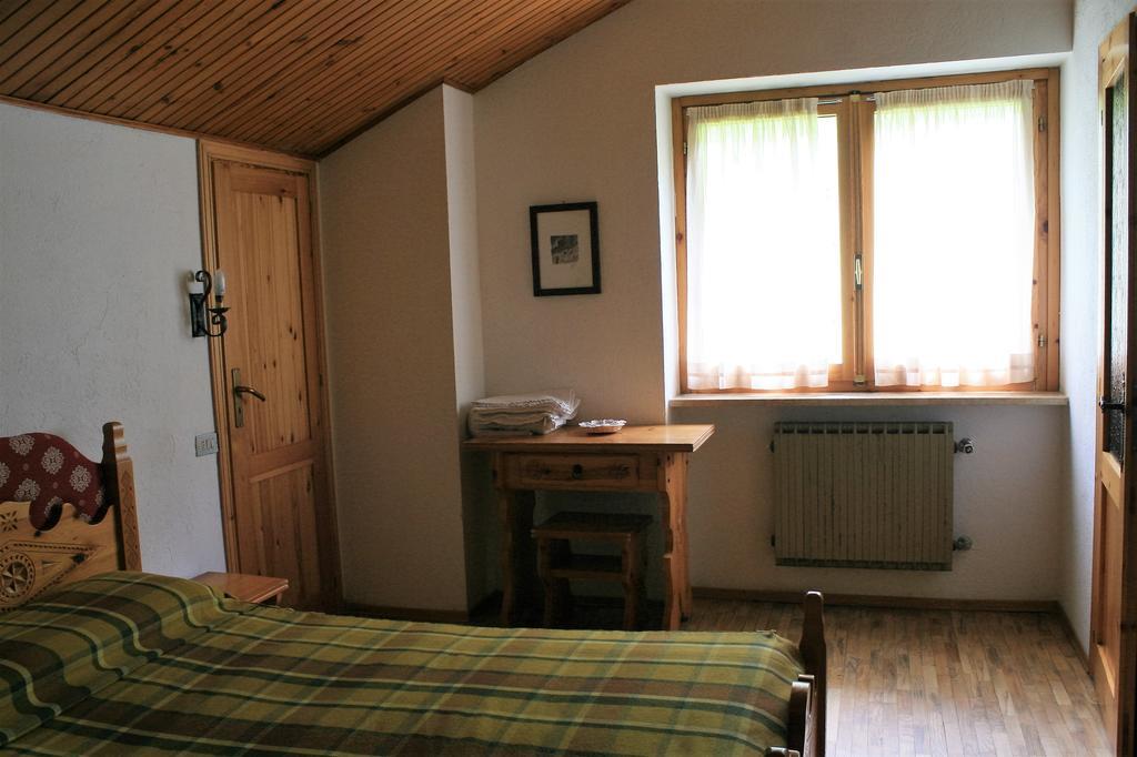Maison Des Myrtilles Hotel Valgrisenche Buitenkant foto