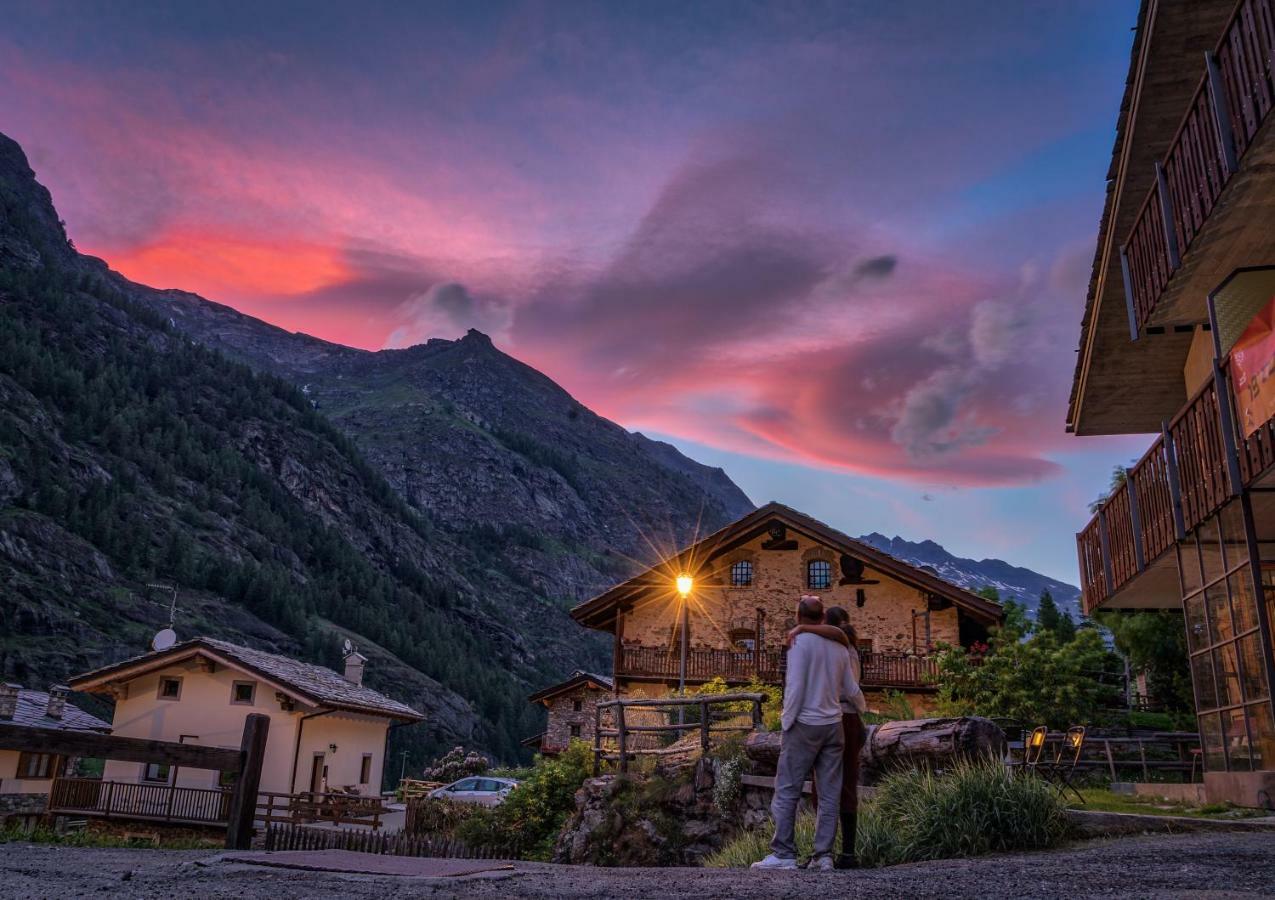 Maison Des Myrtilles Hotel Valgrisenche Buitenkant foto